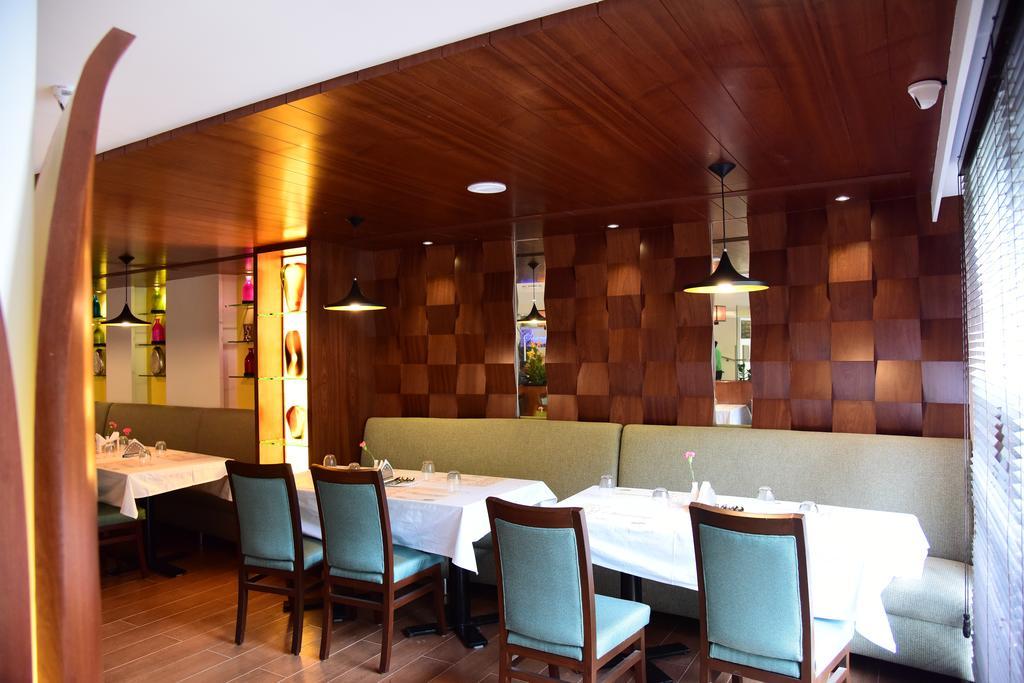 The Royal Comfort Bangalore Luaran gambar