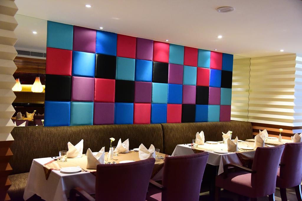 The Royal Comfort Bangalore Luaran gambar
