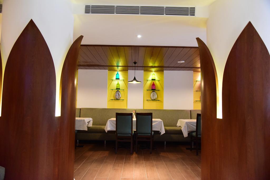 The Royal Comfort Bangalore Luaran gambar