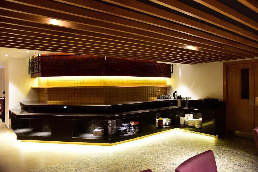 The Royal Comfort Bangalore Luaran gambar