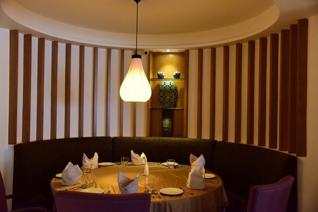 The Royal Comfort Bangalore Luaran gambar