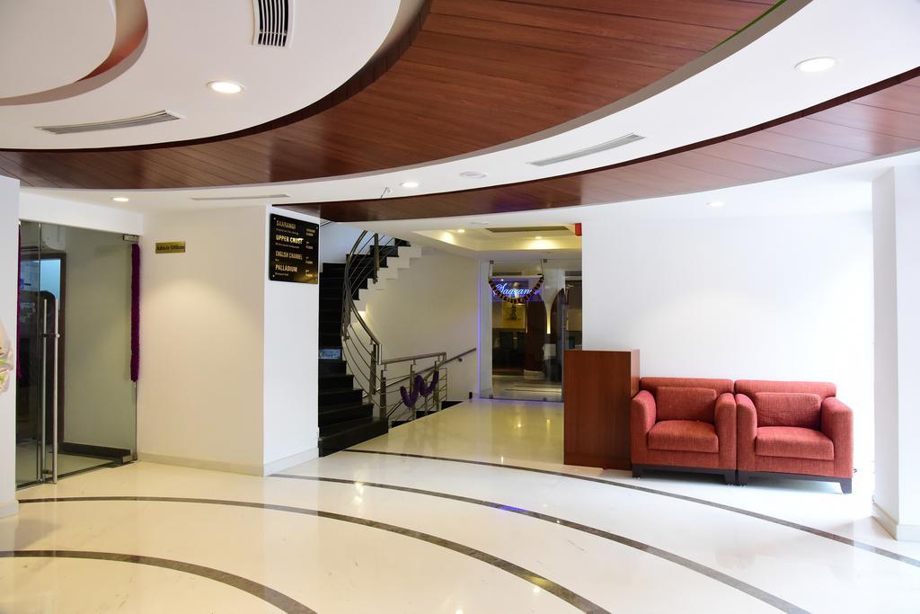 The Royal Comfort Bangalore Luaran gambar