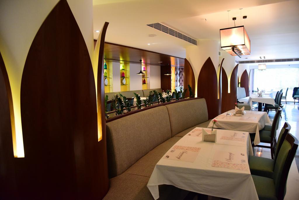 The Royal Comfort Bangalore Luaran gambar