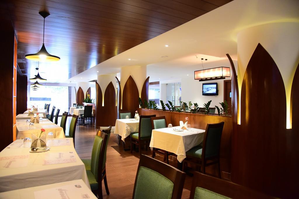 The Royal Comfort Bangalore Luaran gambar