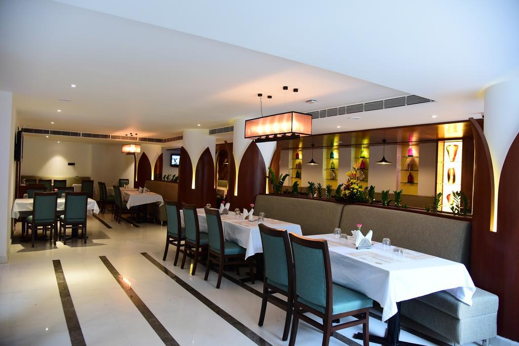 The Royal Comfort Bangalore Luaran gambar