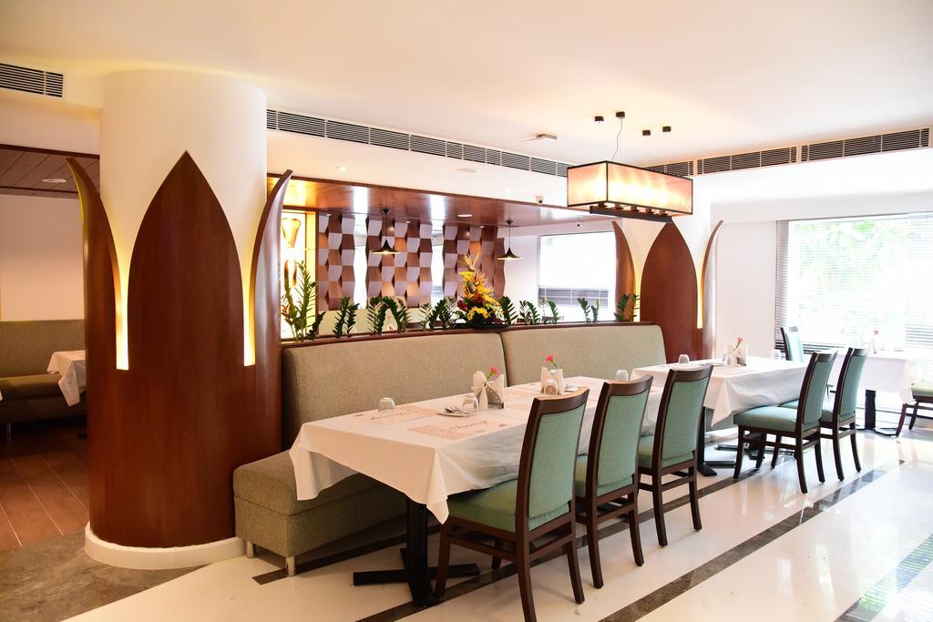 The Royal Comfort Bangalore Luaran gambar