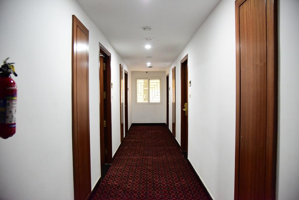 The Royal Comfort Bangalore Luaran gambar