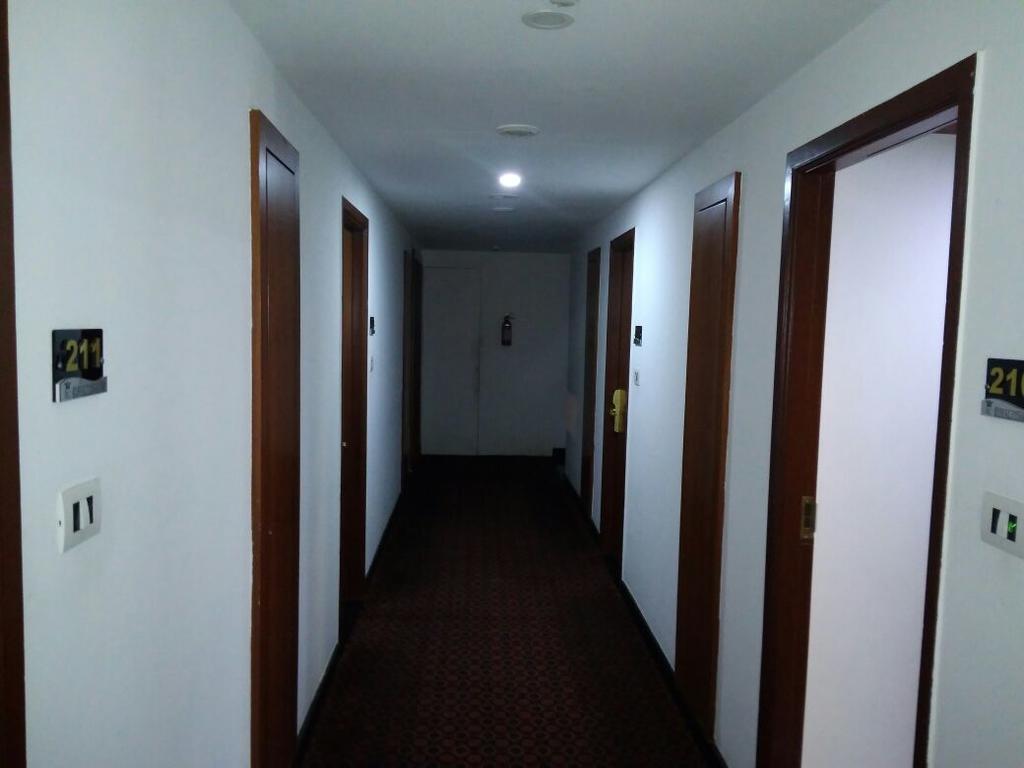 The Royal Comfort Bangalore Luaran gambar