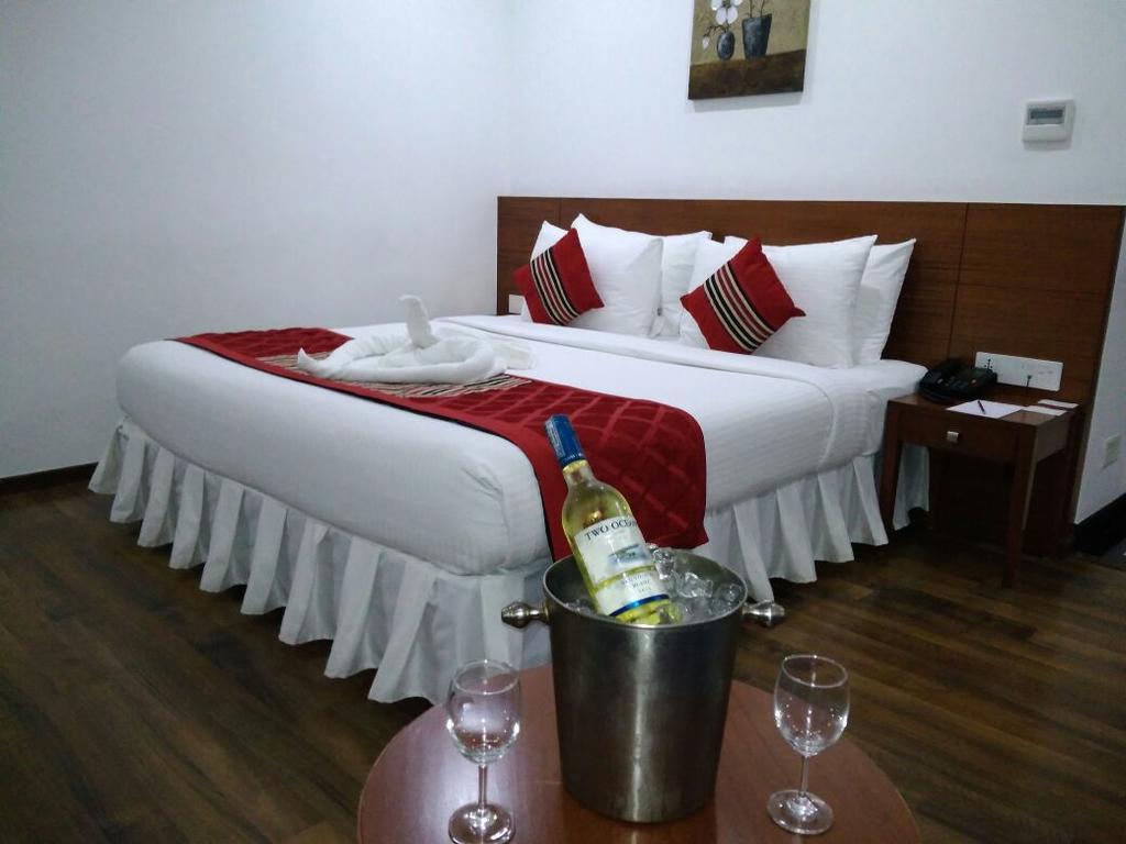 The Royal Comfort Bangalore Luaran gambar