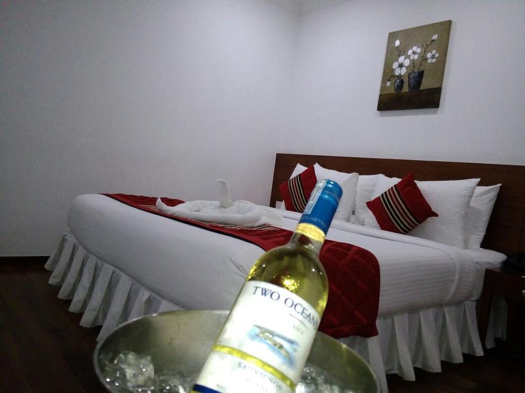 The Royal Comfort Bangalore Luaran gambar